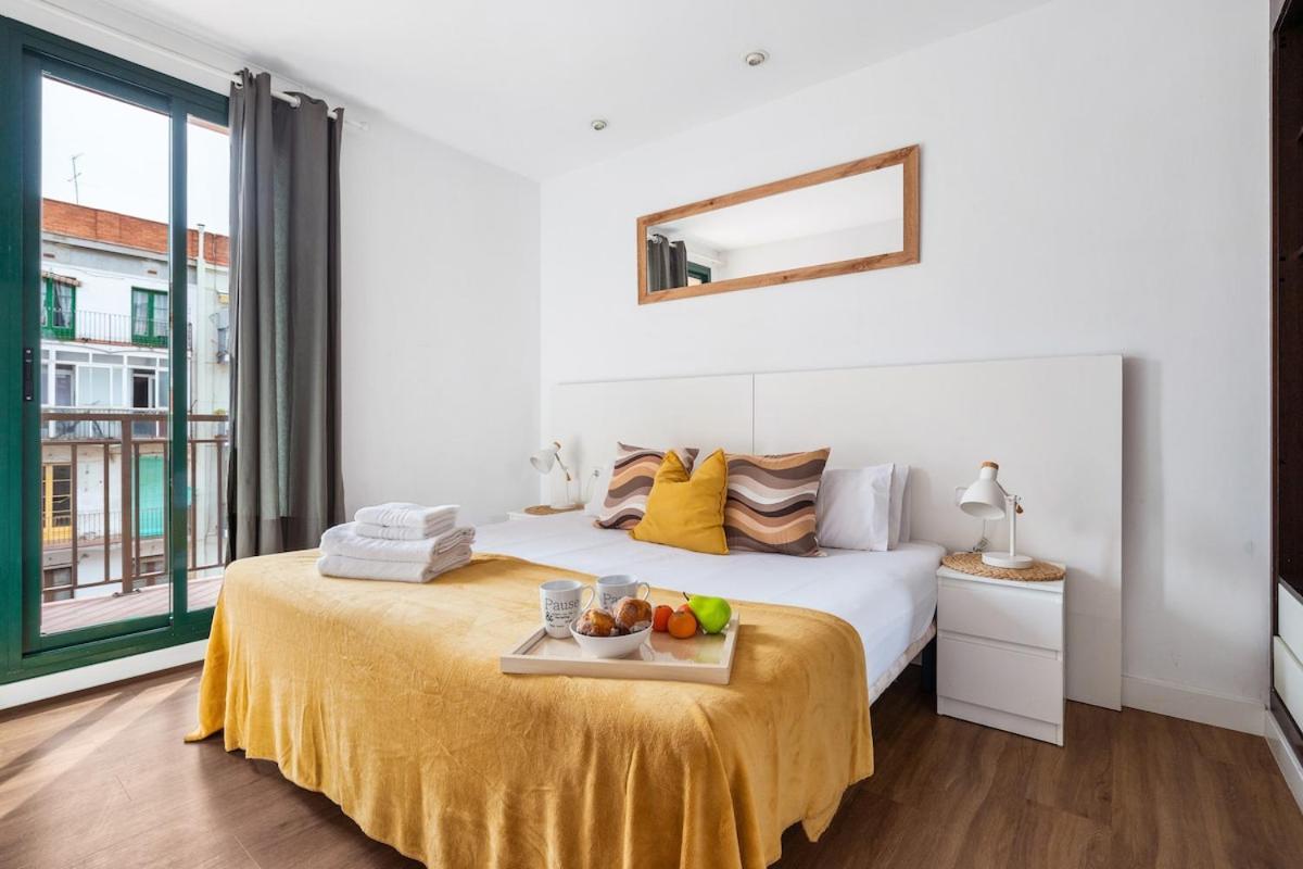 Lodging Apartments Liceu G1 Barcelona Exterior photo