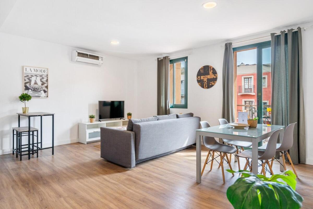 Lodging Apartments Liceu G1 Barcelona Exterior photo